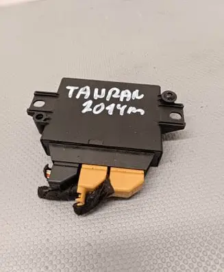 Volkswagen Touran II Parking PDC control unit/module 3AA919475L 000008911 304430