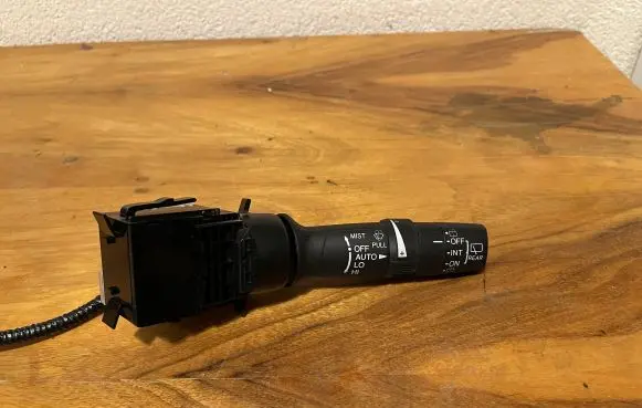 Honda CR-V Wiper control stalk V200829