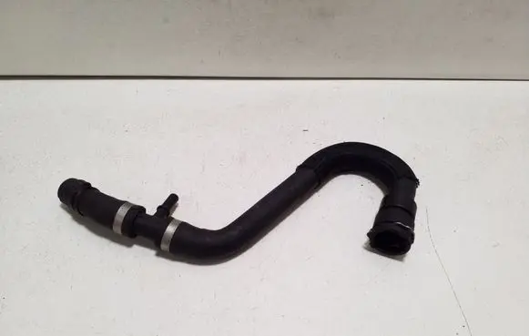 Land Rover Discovery Sport Engine coolant pipe/hose GJ328C480AA