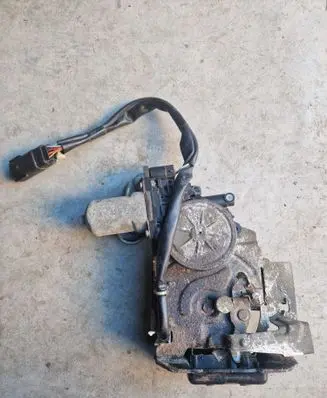 Tailgate/trunk/boot lock/catch/latch