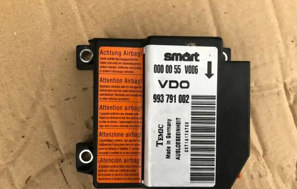 Smart ForTwo I Airbag control unit/module 993791002