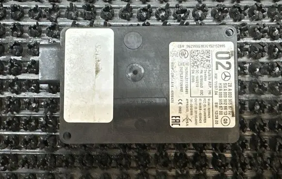 Mercedes-Benz E W213 Blind spot module A0009058702 A0009026613 A0009056700