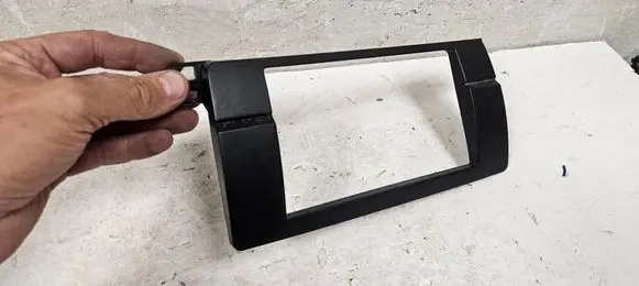 BMW 3 E46 Radio/GPS head unit trim 2DIN