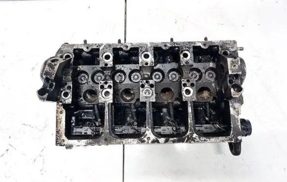 Engine head