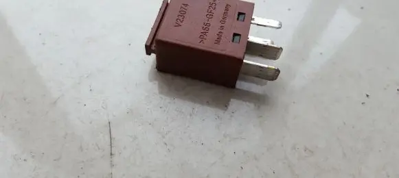 Ford Focus Other relay 93BG14N089