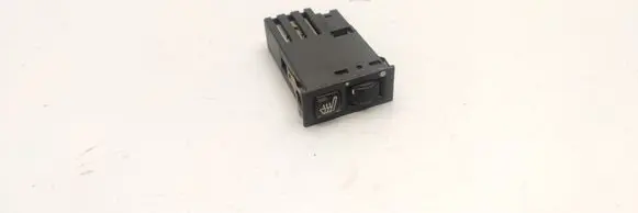 BMW 7 E38 Seat heating switch 61318352259