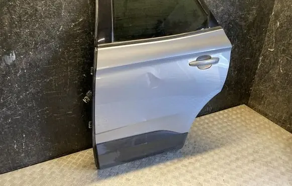 Rear door