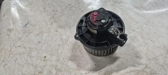 Toyota Avensis T270 Heater fan/blower 0130101601 MF0160700610