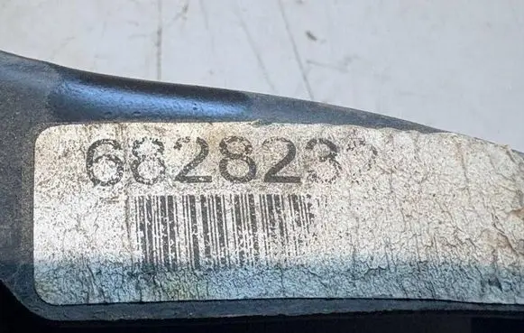 Dodge Durango III Front upper control arm/wishbone 68282328AA