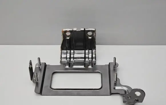 KIA Venga Engine control unit holder 
