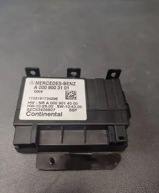 Mercedes-Benz Sprinter W901 W902 W903 W904 Fuel injection pump control unit/module A0009003101