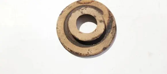 Volkswagen Touran I Front coil spring rubber mount 1k0512149b