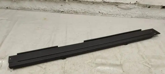 Mercedes-Benz GLE (W166 - C292) Other trunk/boot trim element A1666842800