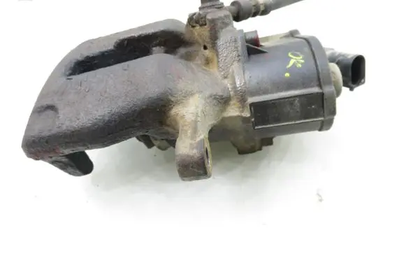 Volkswagen Tiguan Rear brake caliper 