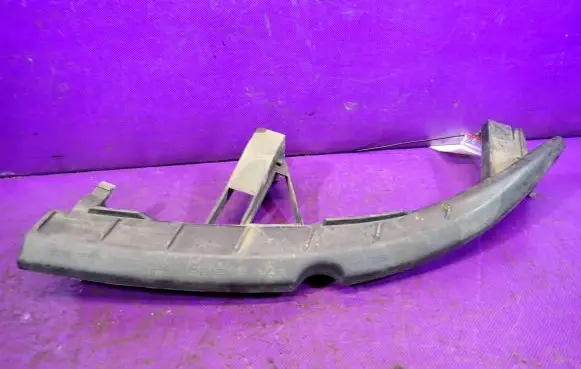 Renault Scenic II - Grand scenic II Front bumper mounting bracket 8200183741