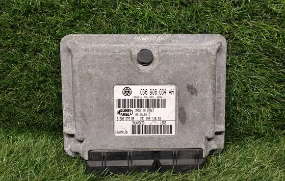 Seat Ibiza III (6L) Engine control unit/module ECU 036906034AH
