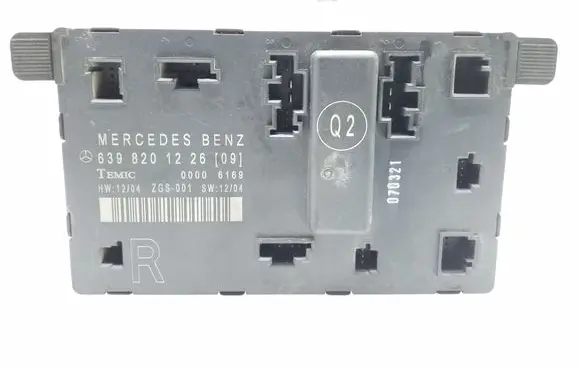 Mercedes-Benz Vito Viano W639 Door control unit/module 6398201226