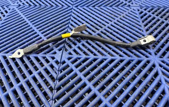 Lexus CT 200H Negative earth cable (battery) 8212376010