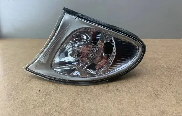 BMW 3 E46 Front indicator light 63136915377 63137165853 6915377