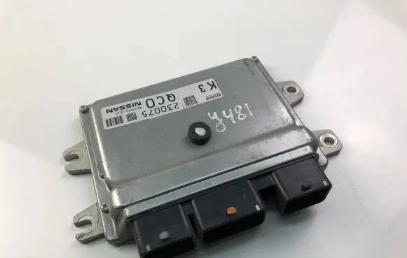 Nissan Qashqai Engine control unit/module ECU MEC940200