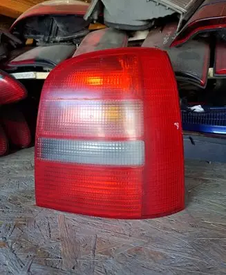 Audi A4 S4 B5 8D Rear/tail lights 8D9945096