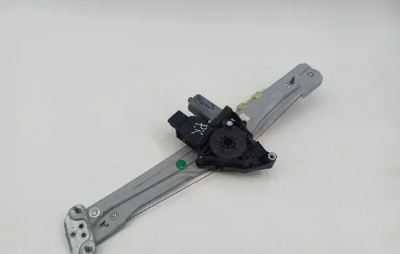 Opel Crossland X Front door window regulator with motor 39137855 2707170912
