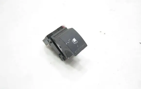 Volkswagen Golf V Fuel tank opening switch 7L6959833A