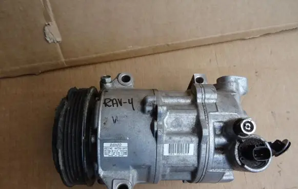 Toyota RAV 4 (XA40) Air conditioning (A/C) compressor (pump) 4472500411