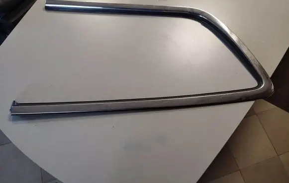 Chrysler Pacifica Rear side glass trim 68227296AD 24902G