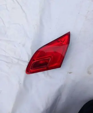 Opel Astra J Tailgate rear/tail lights 090098 216402