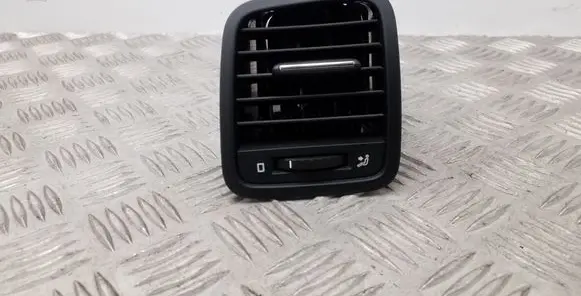 Skoda Yeti (5L) Dashboard side air vent grill/cover trim 5L0819701