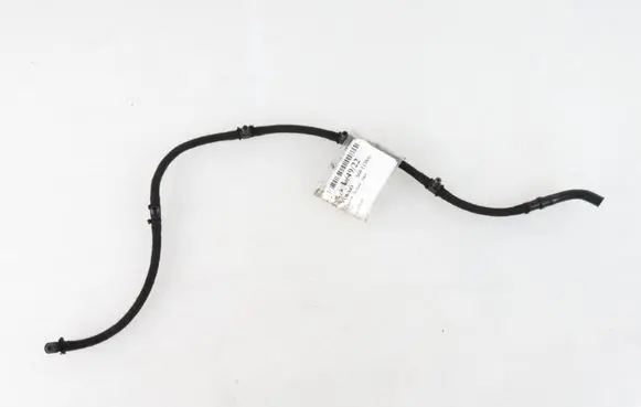 Volvo S60 Fuel injector supply line/pipe 
