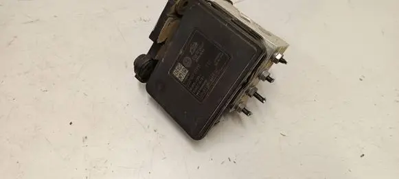 Seat Leon (5F) ABS Pump 5q0907379r