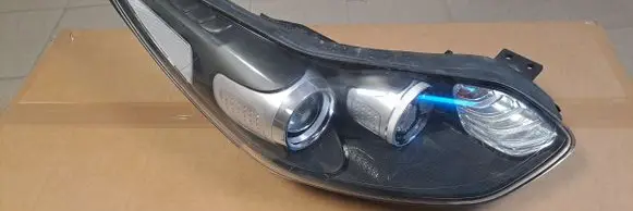 KIA Sportage Headlight/headlamp 92102F1010