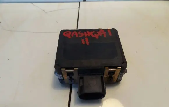 Nissan Qashqai Distronic sensor radar 284384EA5A 39R03868 0203300114