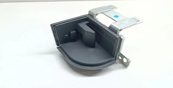 BMW 5 F10 F11 Parcel shelf load cover mount bracket 9168473