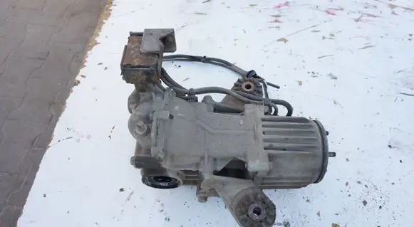Mitsubishi Outlander Rear differential DYFER