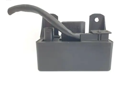 Mercedes-Benz C W203 Glow plug pre-heat relay