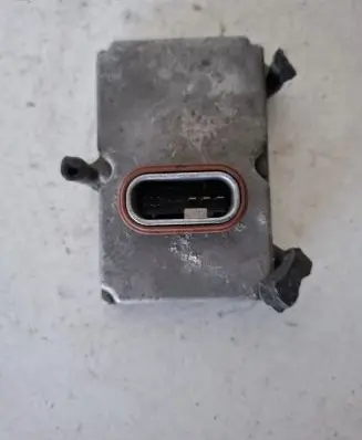 Mercedes-Benz E W211 Headlight ballast module Xenon A0028202426 5DF00827900 74062200