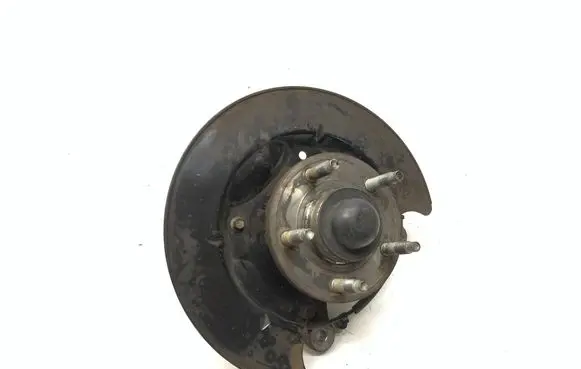 Ford Mustang V Front wheel hub 5R333108