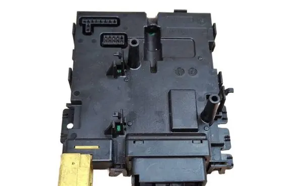 Volkswagen PASSAT B6 Steering angle sensor 05113856 01101080230774 3C0953549AE