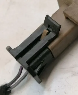 Clutch pedal sensor