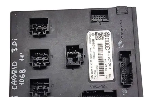 Audi S5 Comfort/convenience module 8K0907063P F005V00851