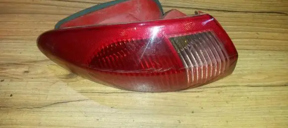 Alfa Romeo 147 Rear/tail lights 03322010 46556349