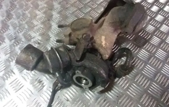 Ford Mondeo MK I Turbo 93FF6K682AC 4520632 WJ0612A