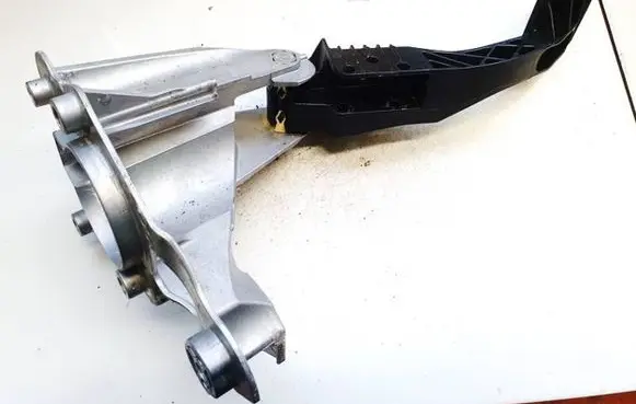 Brake pedal
