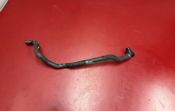 BMW X3 G45 Engine coolant pipe/hose 8840203 64218840203