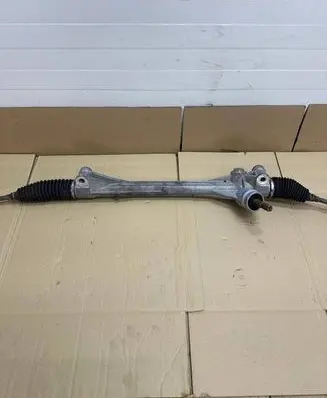 Toyota RAV 4 (XA40) Steering rack NSK00802