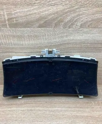 Toyota Corolla E120 E130 Speedometer (instrument cluster) 8380002C60 KMH