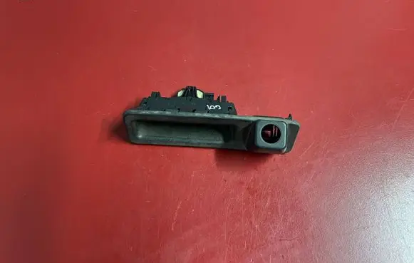 BMW X3 G01 Tailgate handle with camera 7405634